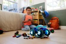 Hot Wheels Monster Truck puldiga Mega-Wrex