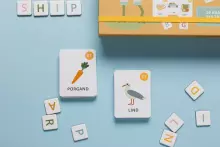 Tutufamily Alphabet Art.223046 Magnētiskais alfabēts lasītprasmes apgūšanai igauniēšu/angļu valodā (ET/EN)