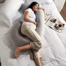 Maternity Pillow Memory Eco Sì -Duo Art.223700 Beige Daudzfunkcionāls spilvens/pakavs grūtniecēm (Si-Duo), ar memory foam (īpaši mīksts un kluss pildījums, kas pielagojas ķermenim) 155x80cm