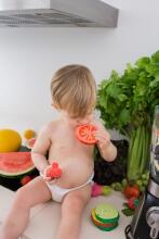 Oil Carol Teether Toy Art.227791 Tomato Прорезыватель для зубов  (натуральный каучук)