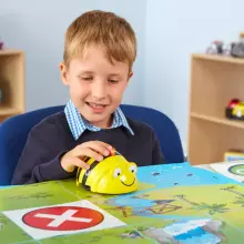 TTS Bee Bot  Art. IT10077B Programmējams mini-robots/bitīte