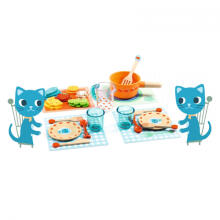 Role play - Dinner time, kittens!