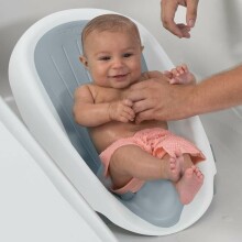 Summer Infant Clean Rinse Baby Bather  Art.19596 Grey портативная складная вставочка для ванны