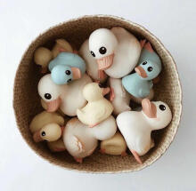 Hevea Kawan Mini Duck Art.239562 Latte   Утёнок  из 100% натурального (природного) каучука