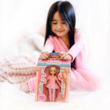 Lottie lelle Baleta nodarbībā