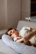 La Bebe™ Moon Satin Maternity Pillow  Art.246529  Liels spilvens grūtniecēm ar memory putām (īpaši mīksts un kluss pildījums, kas pielagojas ķermenim) 195cm