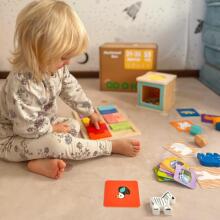 TOOKY TOY rotaļlietu kaste XXL Montessori kaste izglītojošai 7in1 sensoriskai rotaļlietai, 31-36 mēneši