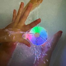 WOOPIE Whale Glowing Fountain Bath Toy - White