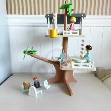 CLASSIC WORLD Wooden Tree House for Dolls 31 pcs.