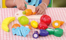 Деревянные фрукты и овощи для нарезки 13 шт. Ecotoys