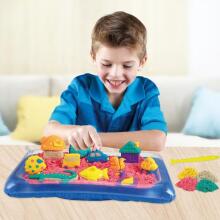 WOOPIE Kinetiskā smilts 0.8 kg komplekts grozā ar veidnēm + smilšu kaste