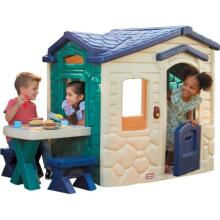 Домик с ПАТИО и волшебным звонком Navy Green от Little Tikes
