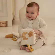 Little Dutch Soft Activity Cube Natural Newborn Art.8409  Mīkstais attīstošais klucis