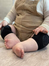 Mini Baby Knee Pads Art.257585 Light Grey Crawling knee pads