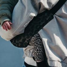 Wildride Toddler Swing Carrier Art.258806 Grey Leopard - Lapsekandja