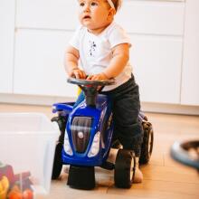 Детский трактор FALK Baby New Holland с прицепом + от 1 года