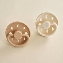 Frigg Moon Phase Round Latex Art.76292385 Blush/Cream Pacifier (nipple) made of 100% natural rubber 6-18 months (2 pcs.)