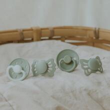 Frigg Pacifiers 4-pack Round Latex/Silicone Art.101928 Sage Apaļš māneklītis (knupītis) no 100% naturāla kaučuka/silikona no 0-6 mēn. (4 gb.)