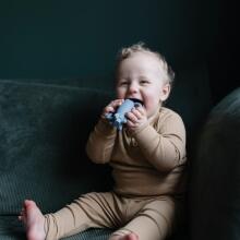 Mushie Silicone Teether Rattle Art.101475 Cambridge Blue Augstākas kvalitātes - silikona grabulis (100% dabisks)