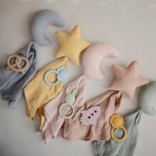 Mushie  Silicone Teether Dog Art.2560439 Silicone rattle (100% natural)