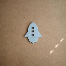 Mushie  Silicone Teether Rocket Art.2560455 Augstākas kvalitātes - silikona grabulis (100% dabisks)