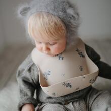 Mushie Silicone Bib Art.2500553 Baby bib made of 100% high quality silicone