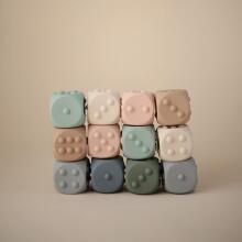 Mushie Dice Press Toy Art.100219 Силиконовая погремушка для моторики (100% натуральная)