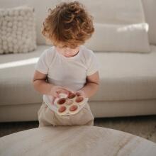 Mushie Flower Press Toy Art.2830475 Silicone rattle (100% natural)
