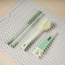 Haakaa 5-in-1 Cleaning Brush Set Art.BHK177-SG Silikona birste pudeļu un knupīšu mazgāšanai