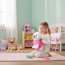 Interactive Leash Puppy Walks and Wags Tail with Melodies