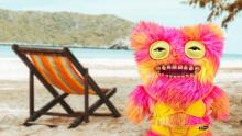 Fuggler Vacay Vibes – smieklīgs “neglīts” plīša monstriņš (Mr. Buttons, daudzkrāsains)