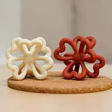 Haakaa Silicone Teether Clover Art.TPS038-C  Silicone rattle (100% natural)