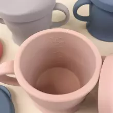 Haakaa Silicone Sip-N-Snack Cup   Art.BHK125-B Blue  Силиконовый контейнер/кружечка 2 в 1  с крышкой Click Lock.