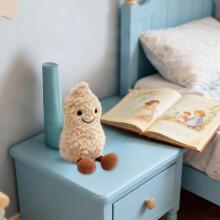 16 cm Peanut Cuddly Toy, Peanut Plush Doll with Smiling Face, Amuseable Peanut Plushie with Legs, Decoration and Gift Idea for Birthday and Party