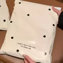 Home Company Dot Courier Bags Art.256051 Пакетик для запоковки 25x35 см,1 шт
