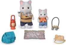 Sylvanian Families Art.5763 "Приключения исследователя" с двумя фигурками: котами-молочниками (отцом и котом)