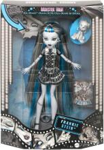 Monster High Reel Drama – Frankie Stein Black & White Collectible Doll with Life-Size Poster