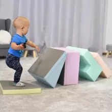 Corner Climber – mīksts rotaļu kāpšanas un kustību komplekts bērniem
