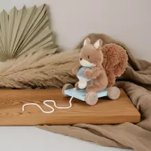 Little Dutch Pull Along  Art.8920 Forest Friends Игрушка на колёсах Белочка