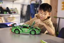 LEGO Technic Porsche 911 GT3 R REXY AO sacīkšu auto