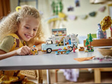 LEGO Friends Draudzības Kempinga Furgons