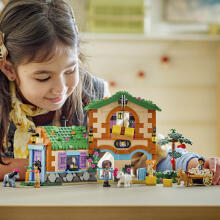 LEGO Friends Poniju rančs un stallis
