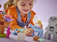 LEGO DUPLO Elsa un Bruni Burvīgajā Mežā