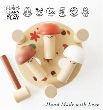 Le Toy Van  Art. PL092  Игрушка стучалка  Грибочки