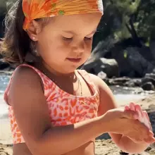 Alphanova Sun Baby Art.287564 Солнцезащитный спрей для детей, 100% натуральный минеральный фильтр, для чувствительной кожи,, SPF50, 100 г.