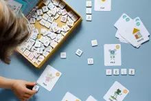 Tutufamily Alphabet Art.30449 Magnetic alphabet for learning to read Latvian/English (LV/EN)