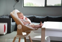 Childhome Newborn Seat Evolu Art.CHEVONBNA  Sēdeklis jaundzimušajam  Evolu krēslam