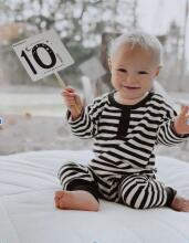 La bebe™ 12 Baby Monthly Cards Art. 44306, Perfect Gift for Newborn Photo Sessions