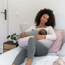 Doomoo подушка для кормления Comfy Big Tetra Almond Многофункциональная подушка для беременных и кормящих