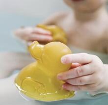Hevea Raw Rubber Bathing Toy Art.344101 Vannas Rotaļlieta Alfie no 100% dabiska kaučuka 0+ mēn.